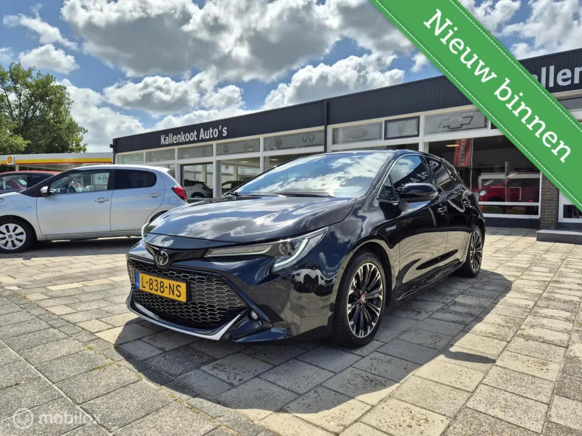 1.8 Hybrid GR-Sport, Camera, Stoelverwarming