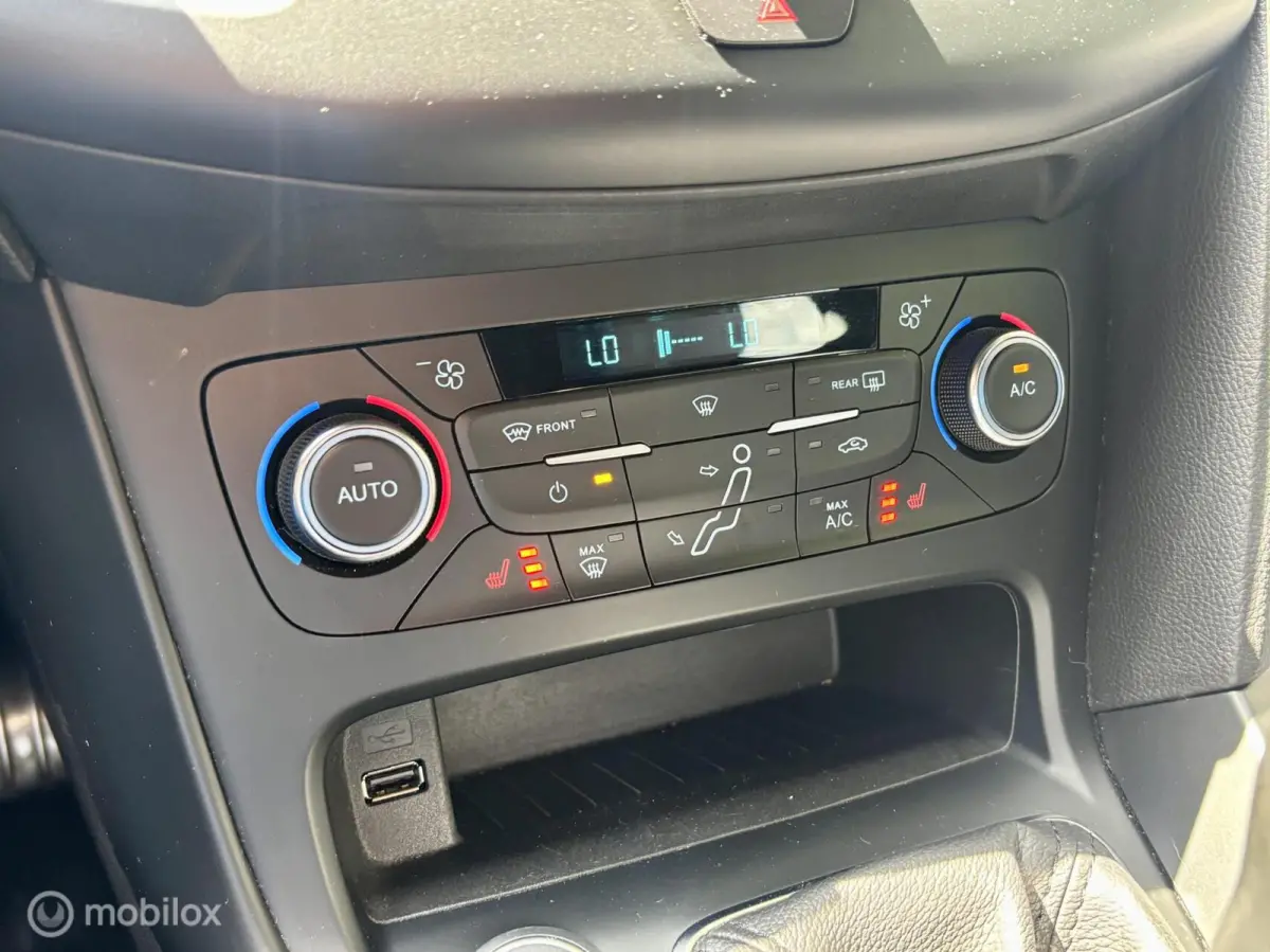 2.0 ST. NAVI, CRUISE, SONY