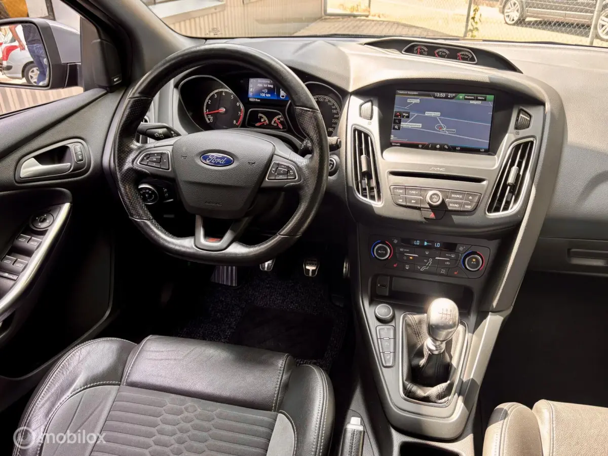 2.0 ST. NAVI, CRUISE, SONY