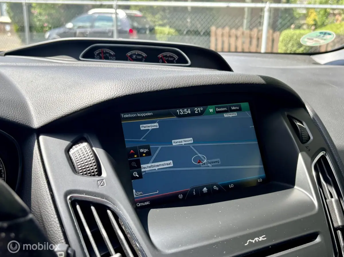 2.0 ST. NAVI, CRUISE, SONY