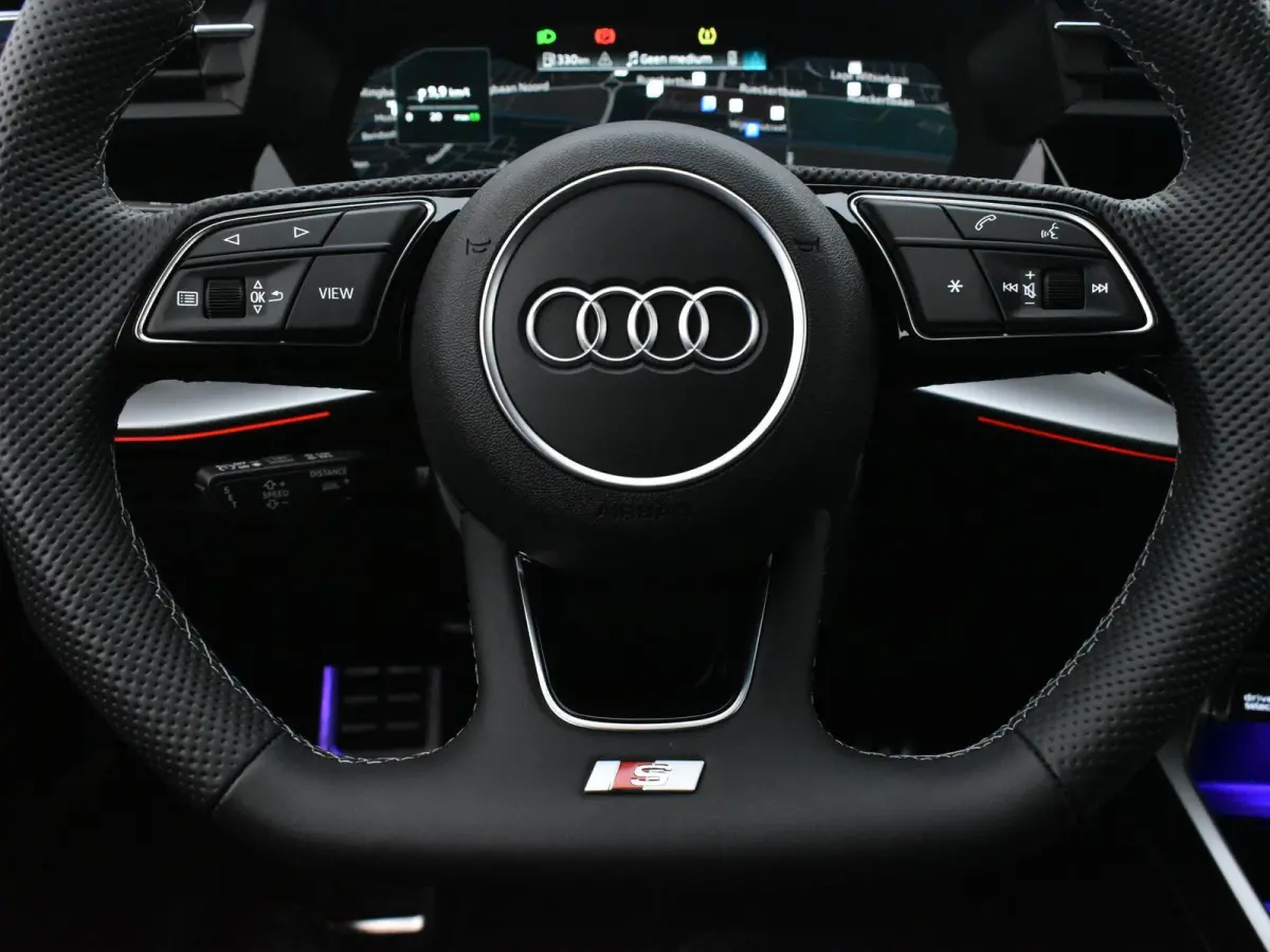 35 TFSI S edition | Automaat | S-line exterieur | S line interieur | Navigatie | Virtual cockpit plus | Bang & Olufsen | Lichtmetalen velgen | Climate control | Stoelverwarming | Adaptive cr