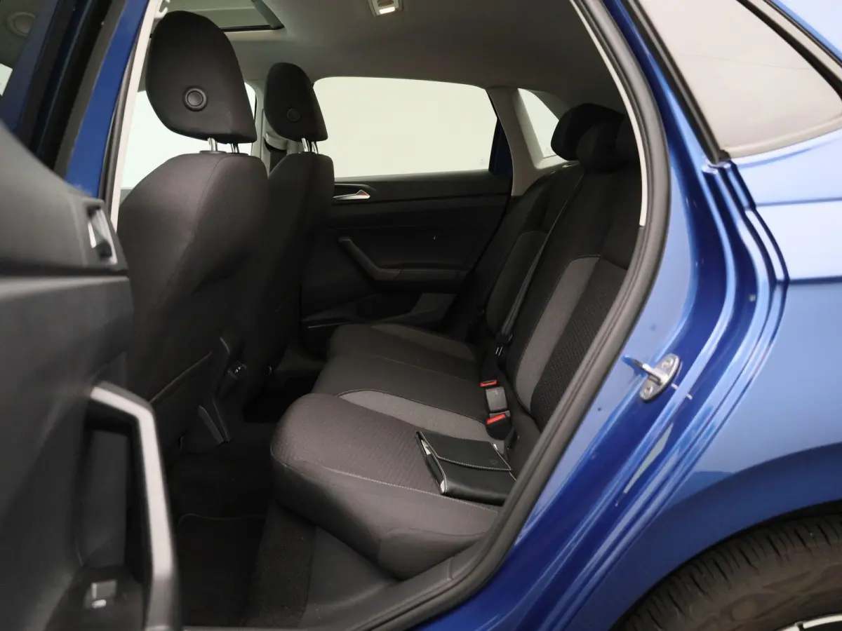 1.0 TSI Life Business 95 PK| Origineel Nederlands | Dealeronderhouden | Navigatie | Panoramadak | LED Matrix | Achteruitrijcamera | Parkeersensoren | Digitale Cockpit Pro