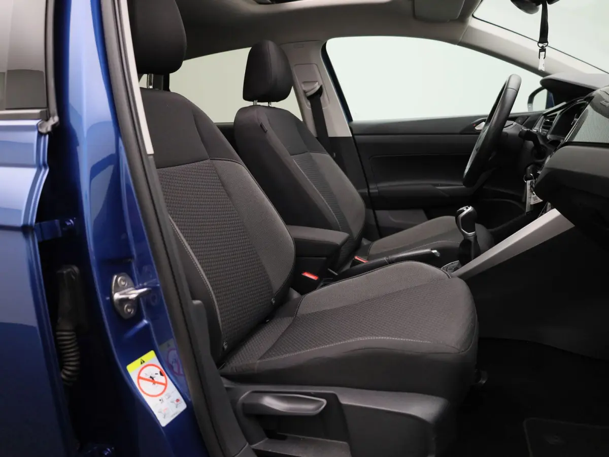 1.0 TSI Life Business 95 PK| Origineel Nederlands | Dealeronderhouden | Navigatie | Panoramadak | LED Matrix | Achteruitrijcamera | Parkeersensoren | Digitale Cockpit Pro