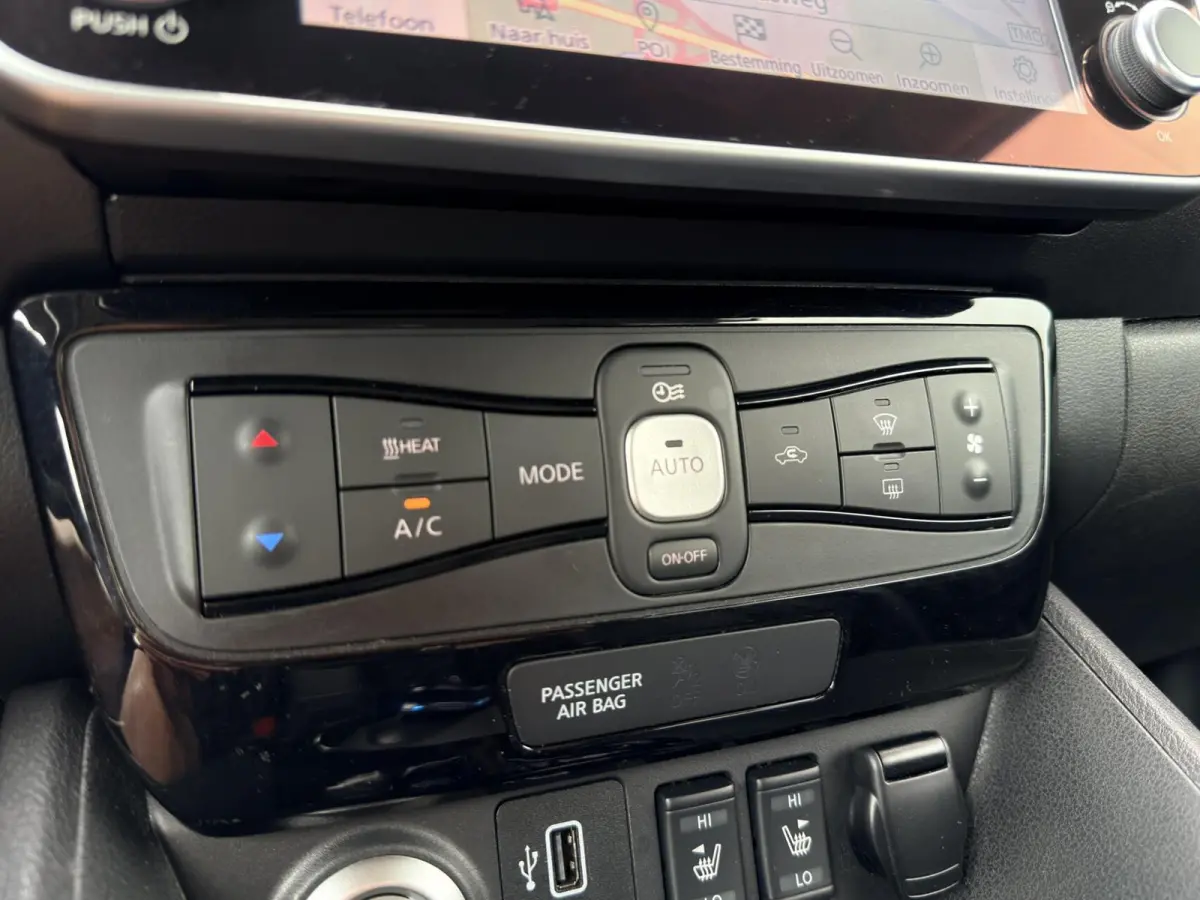 e+ Tekna 62 kWh 1e eig|Dealer OH|Trekhaak|Carplay