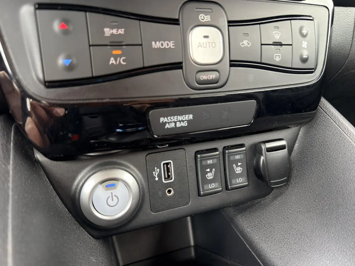 e+ Tekna 62 kWh 1e eig|Dealer OH|Trekhaak|Carplay