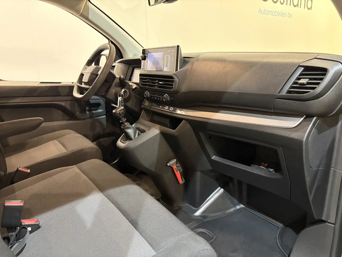 2.0 Diesel 145 PK L3 DC 6 persoons / Airco / Cruise Control / Trekhaak / Facelift / 60.400 KM !!