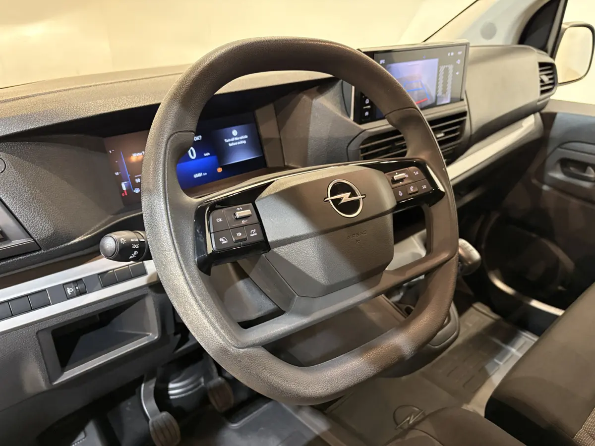 2.0 Diesel 145 PK L3 DC 6 persoons / Airco / Cruise Control / Trekhaak / Facelift / 60.400 KM !!