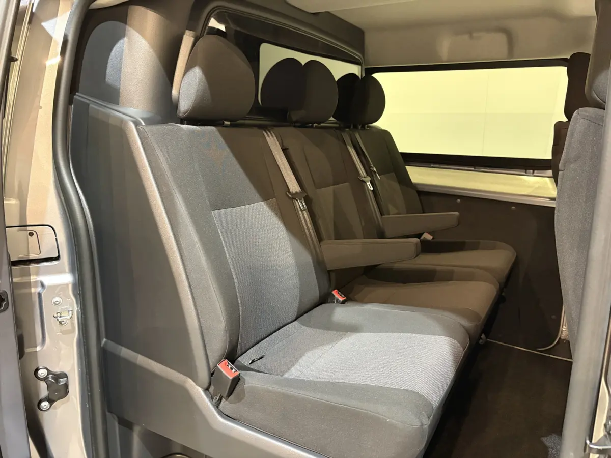2.0 Diesel 145 PK L3 DC 6 persoons / Airco / Cruise Control / Trekhaak / Facelift / 60.400 KM !!