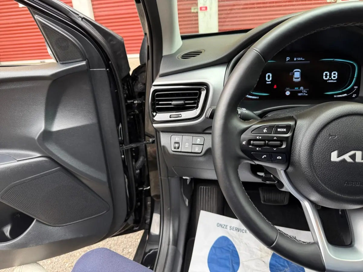 1.0 T-GDi MHEV DynamicPlusLine Navi | Metallic lak | Fabrieksgarantie t/m 11-8-2032 + 3x 1 jaar* | NAP