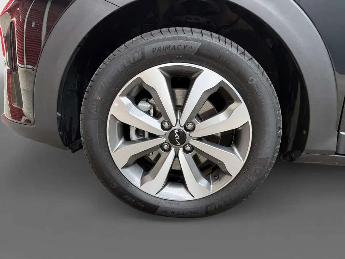 1.0 T-GDi MHEV DynamicPlusLine Navi | Metallic lak | Fabrieksgarantie t/m 11-8-2032 + 3x 1 jaar* | NAP