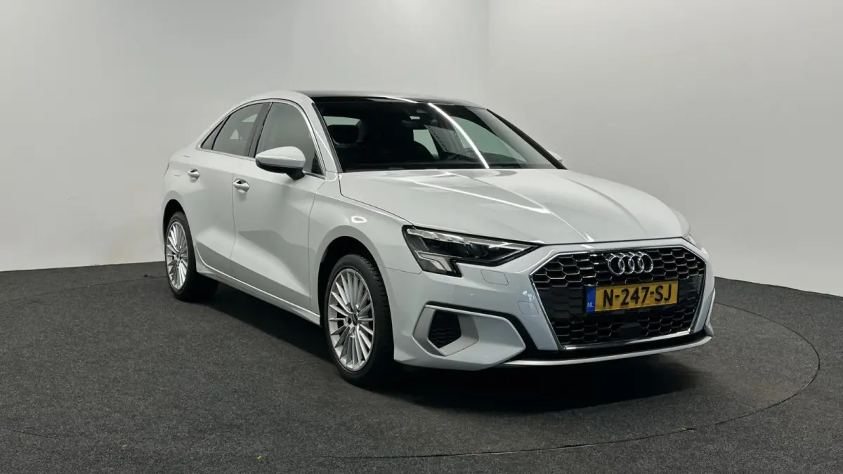 30 TFSI Advanced edition|Carplay|ACC|ECC|Navi|
