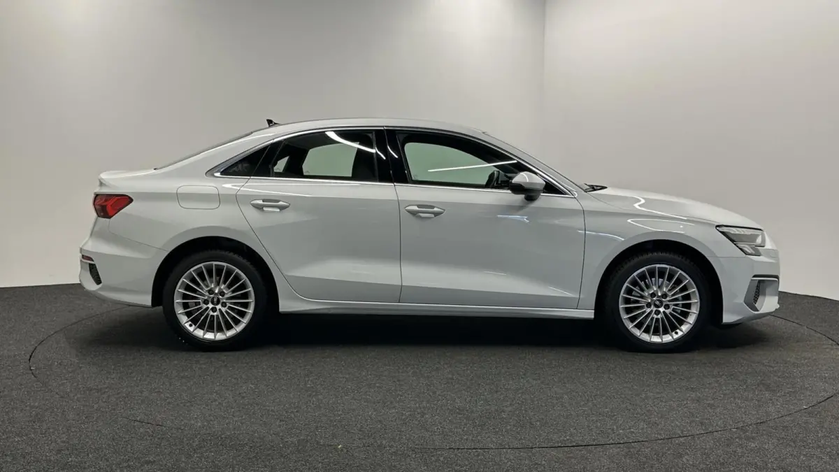 30 TFSI Advanced edition|Carplay|ACC|ECC|Navi|