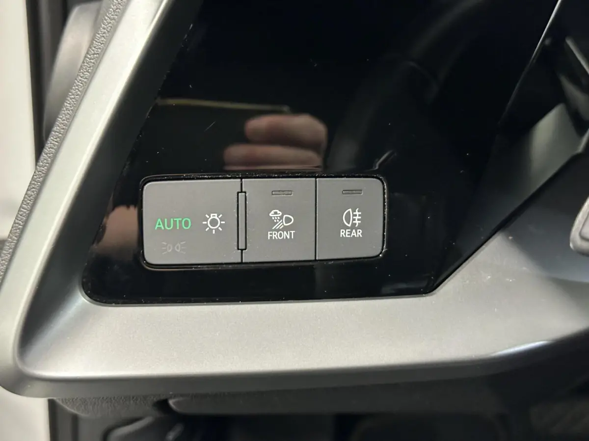 30 TFSI Advanced edition|Carplay|ACC|ECC|Navi|