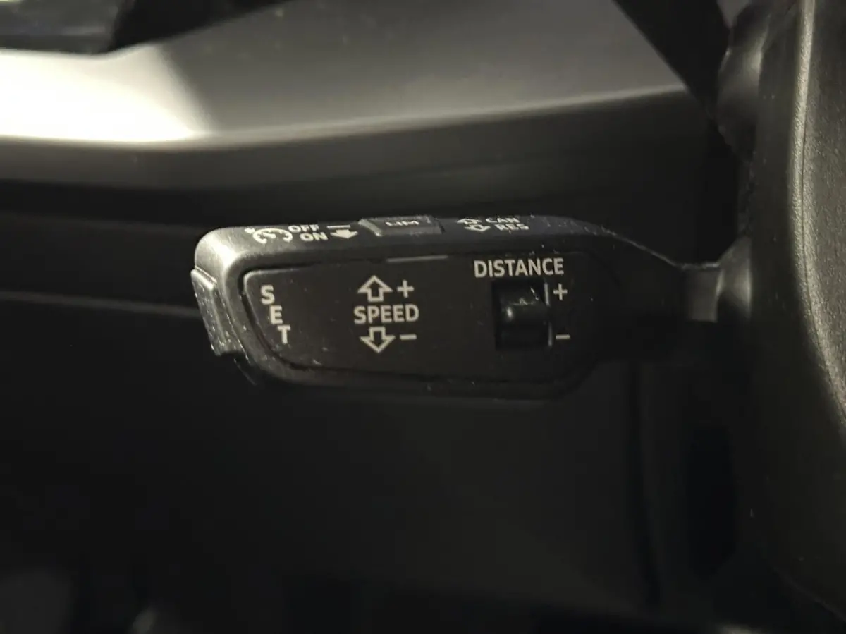30 TFSI Advanced edition|Carplay|ACC|ECC|Navi|