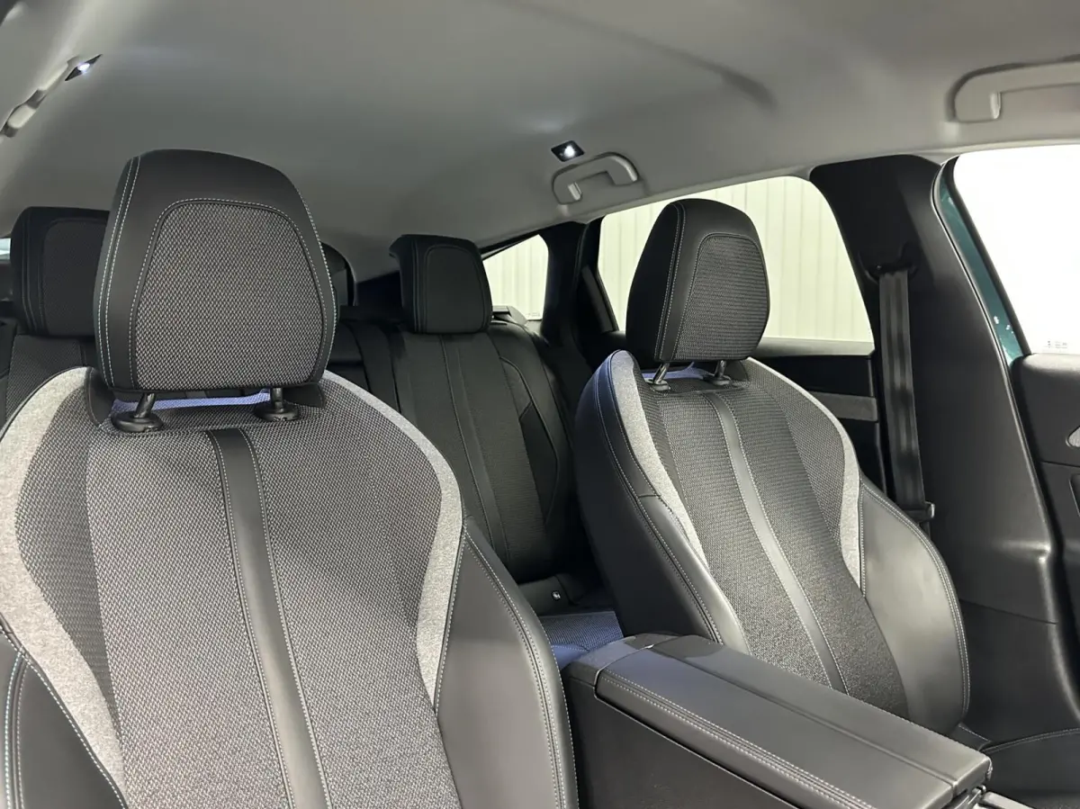 1.2 PureTech Allure Pack Business|Carplay|Camera|Trekhaak|ACC|ECC|NAP|