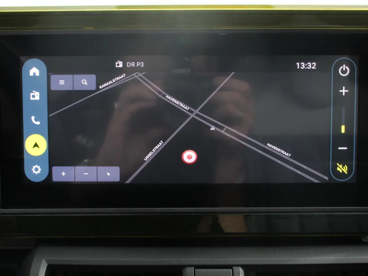 La Prima 7.4 kW 44 kWh Cruise control Cruise control Achteruitrijcamera Voorstoelen verwarmd Stuurverwarming Parkeersensoren Apple Carplay/ Android Auto