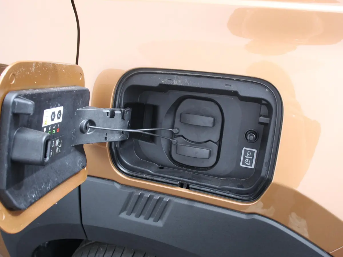 La Prima 7.4 kW 44 kWh Cruise control Cruise control Achteruitrijcamera Voorstoelen verwarmd Stuurverwarming Parkeersensoren Apple Carplay/ Android Auto