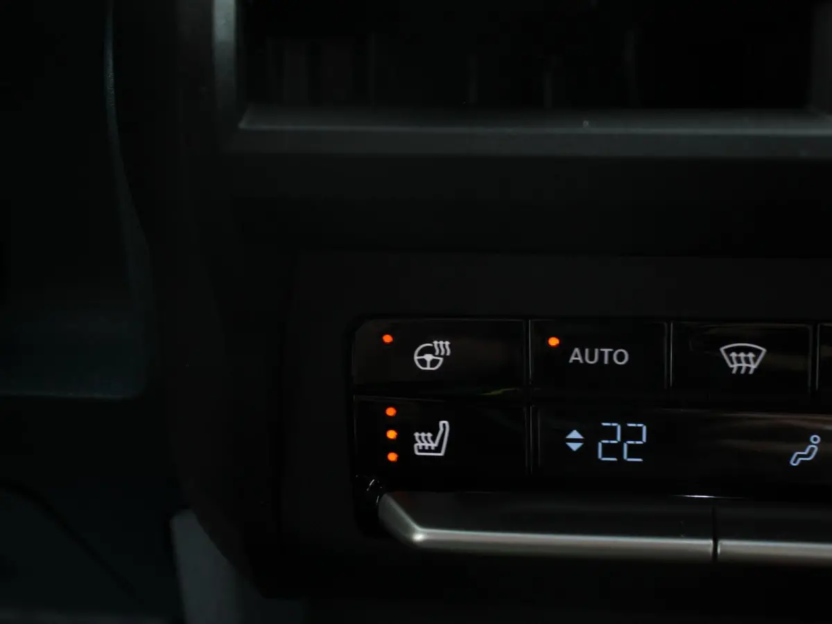 La Prima 7.4 kW 44 kWh Cruise control Cruise control Achteruitrijcamera Voorstoelen verwarmd Stuurverwarming Parkeersensoren Apple Carplay/ Android Auto