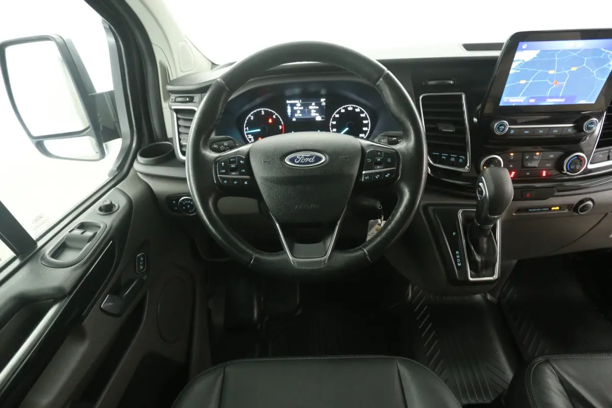 2.0 TDCI Sport 185PK L2H1 | Automaat | Airco | Camera | Cruise | Trekhaak | 3 Zits | 2xSchuifdeur | Xenon