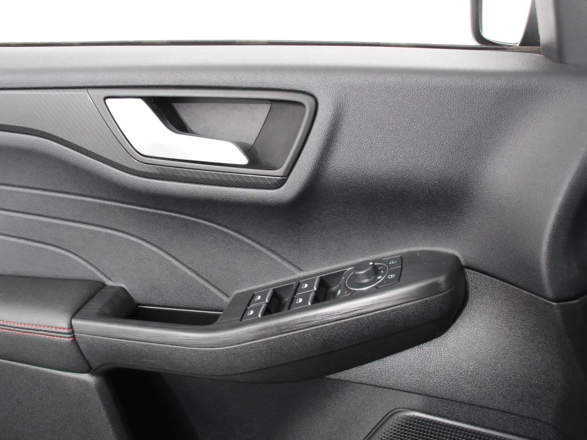 2.5 PHEV ST-Line X AUtomaat B&O Climate Control Navigatie Camera Elektrische Achterklep Verwarmbare voorstoelen Parkeersensoren voor & achter Verwarmbare voorruit Lichtmetalen velgen Trekhaa