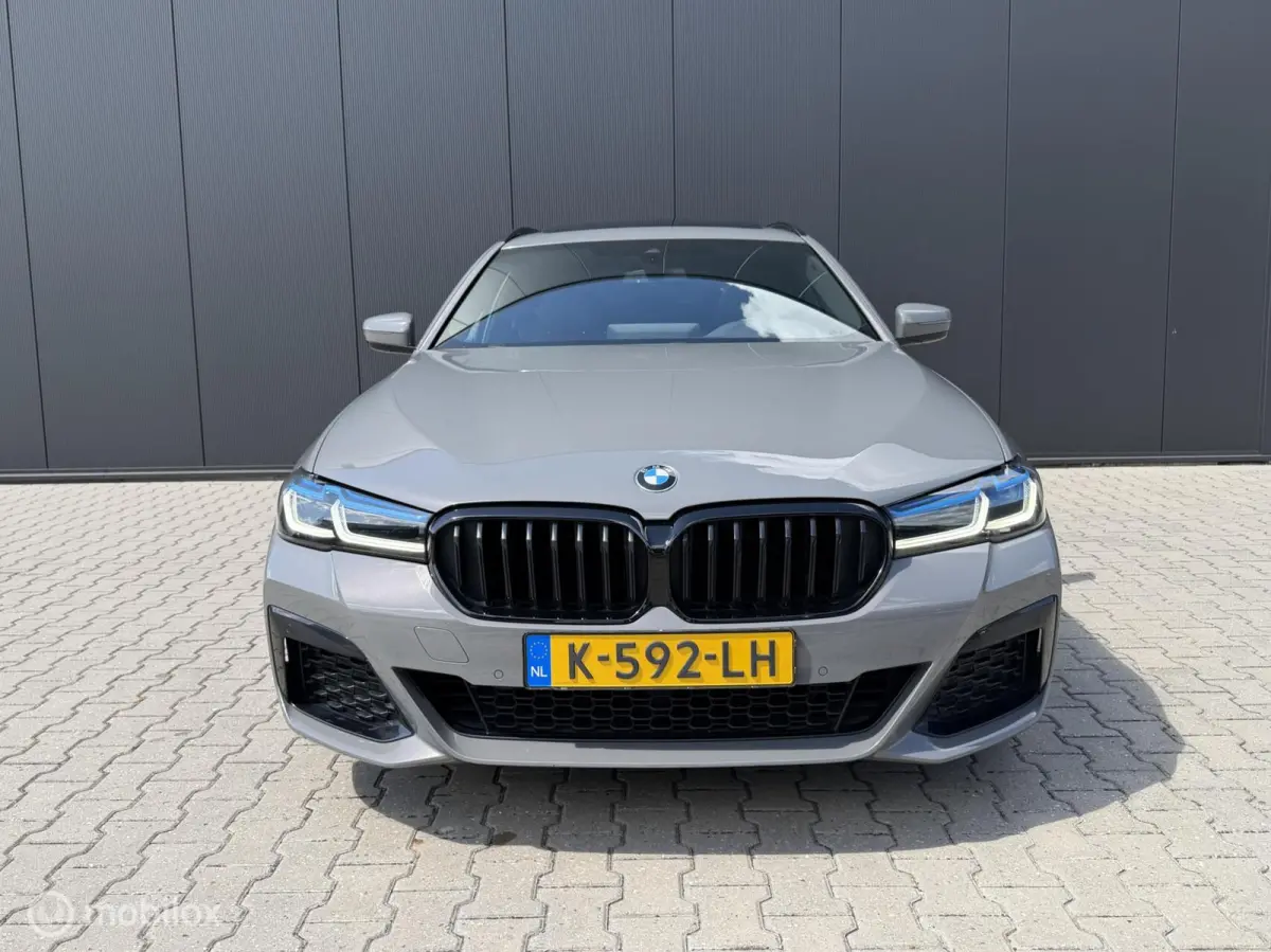 530i Touring M-pakket/Pano/Exklusivleder/Trekhaak/Laser