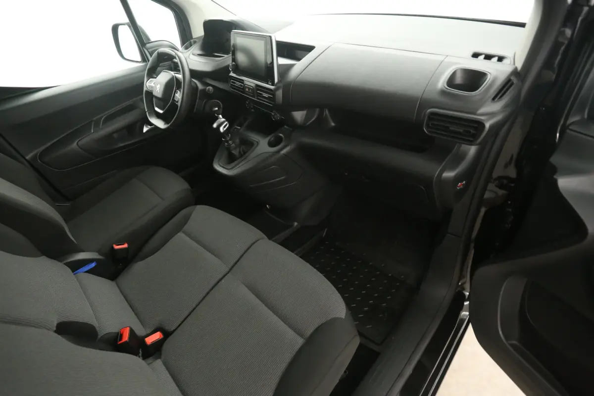 1.5 BlueHDI 102PK | 3 Zits | Airco | Camera | Cruise | Trekhaak | Navi | Carplay