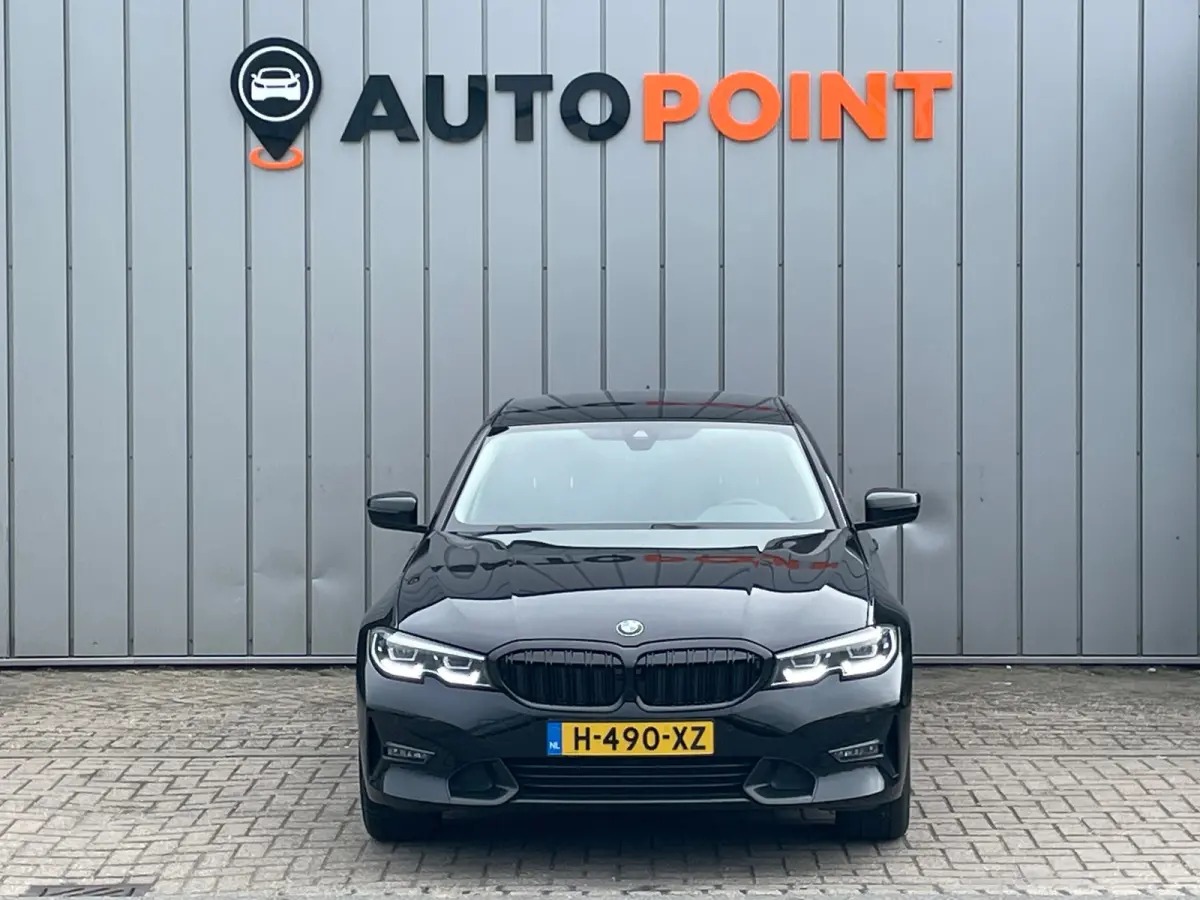 330e eDrive 1E EIG DEALEROND ORG NL|TREKHAAK|VIRTUAL.COCKPIT|STOEL.VRM|DUALCLIMATE|AMBIENT.LIGHT|LEER|CRUISE.CONTROL