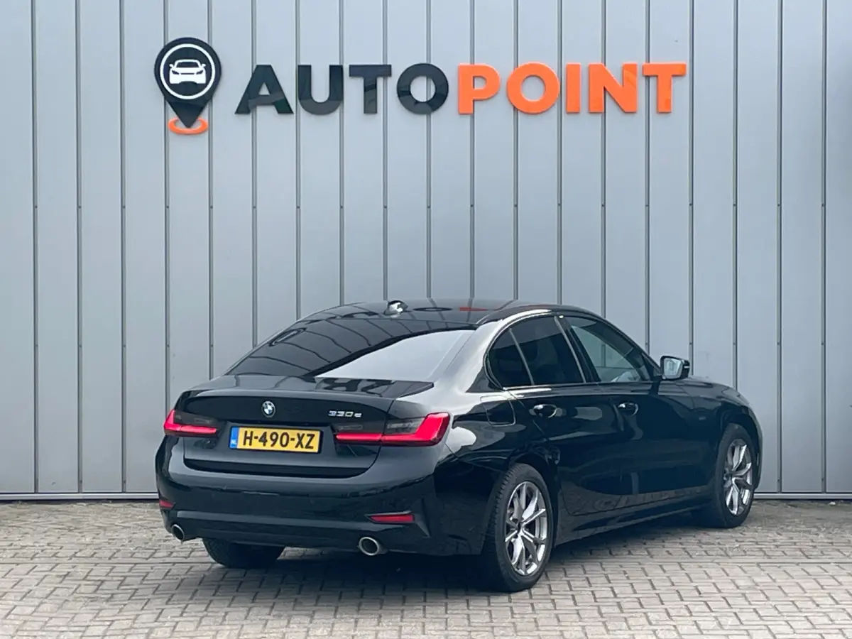 330e eDrive 1E EIG DEALEROND ORG NL|TREKHAAK|VIRTUAL.COCKPIT|STOEL.VRM|DUALCLIMATE|AMBIENT.LIGHT|LEER|CRUISE.CONTROL