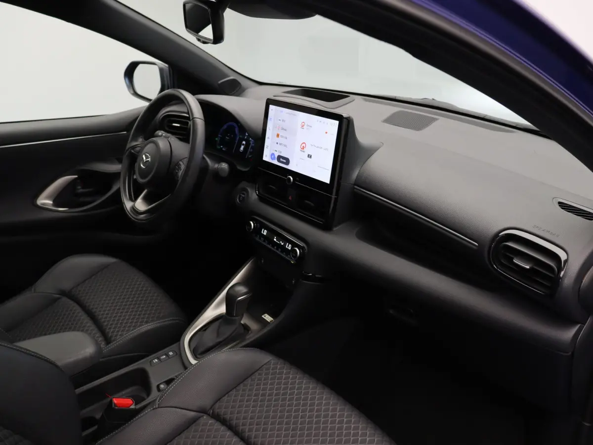 1.5 Homura Plus | panoramadak | Apple carlay-android auto | stoelverwarming | Head-up display |