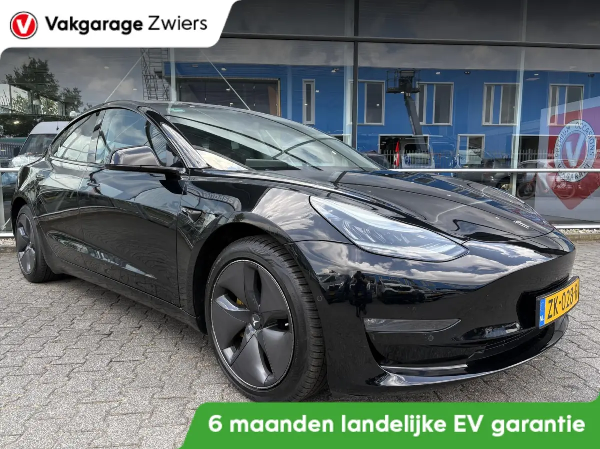 Long Range RWD 75 kWh|Autopilot|afnm. Trekhaak|Stoel verw.