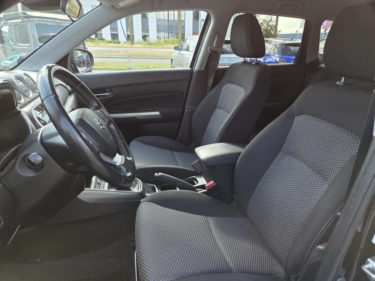 1.4 Boosterjet Select Smart Hybrid|Tot 10 jaar garantie!!!||Rijklaar prijs|1500 kg Trekgewicht