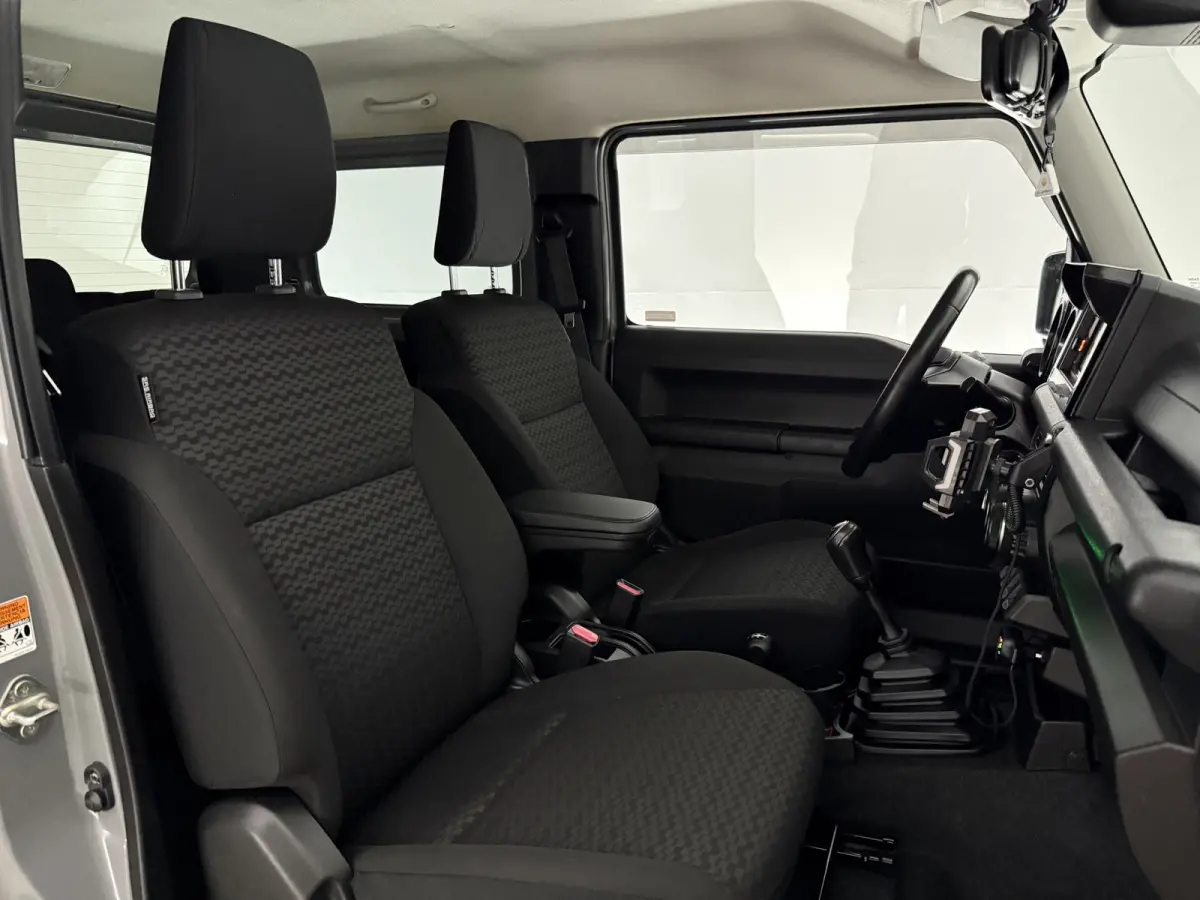 1.5 Comfort Plus 102PK 4WD | Clima | Carplay | Camera | 4 Zits | Cruise | Trekhaak | LED | Bullbar