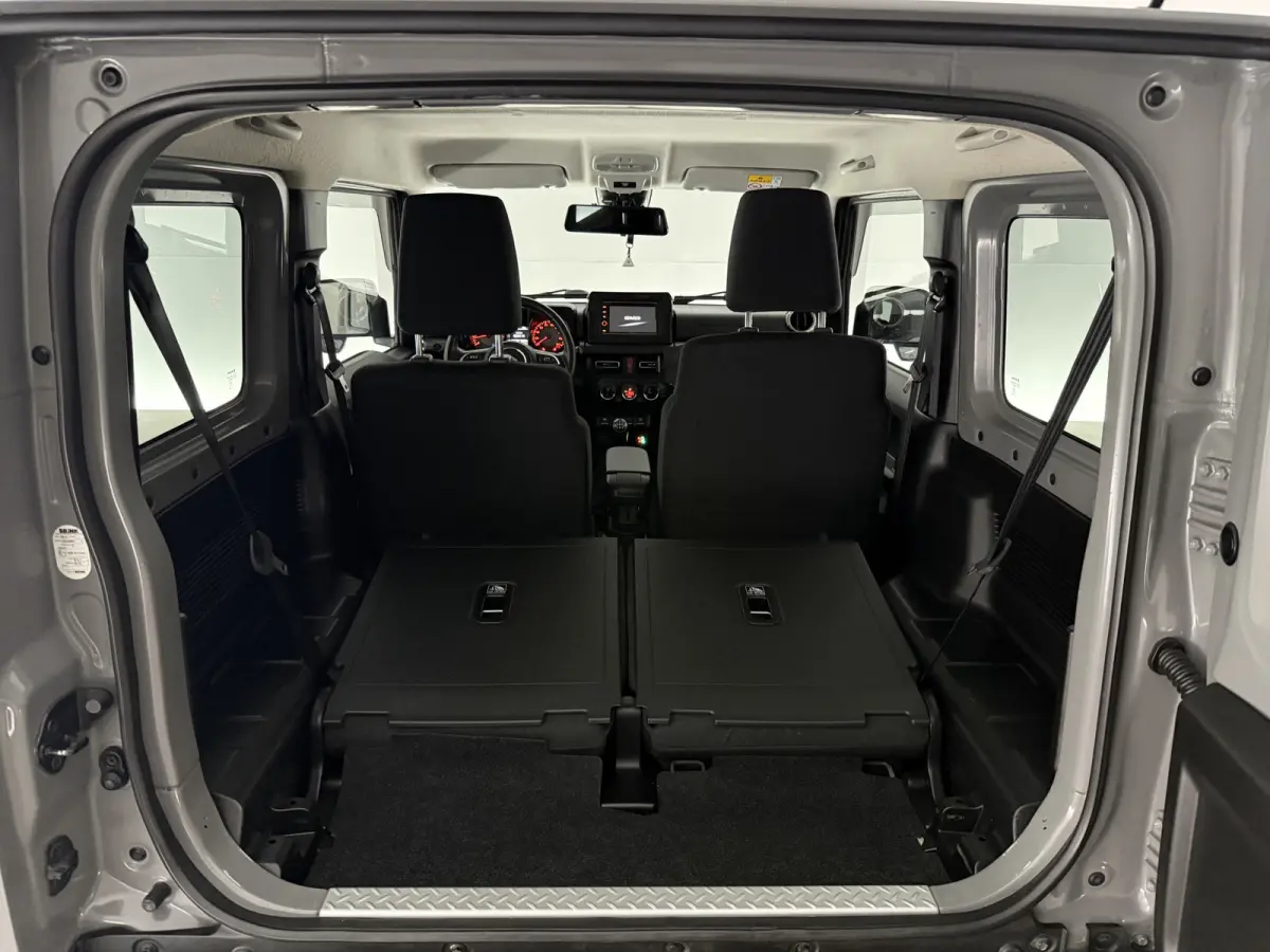 1.5 Comfort Plus 102PK 4WD | Clima | Carplay | Camera | 4 Zits | Cruise | Trekhaak | LED | Bullbar