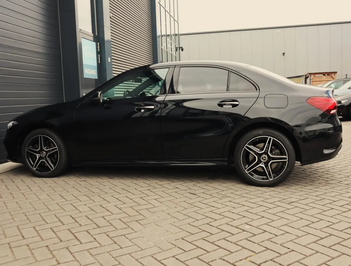 250 e AMG Line | Pano | Camera | sfeerverlichting | Stoelverwarming