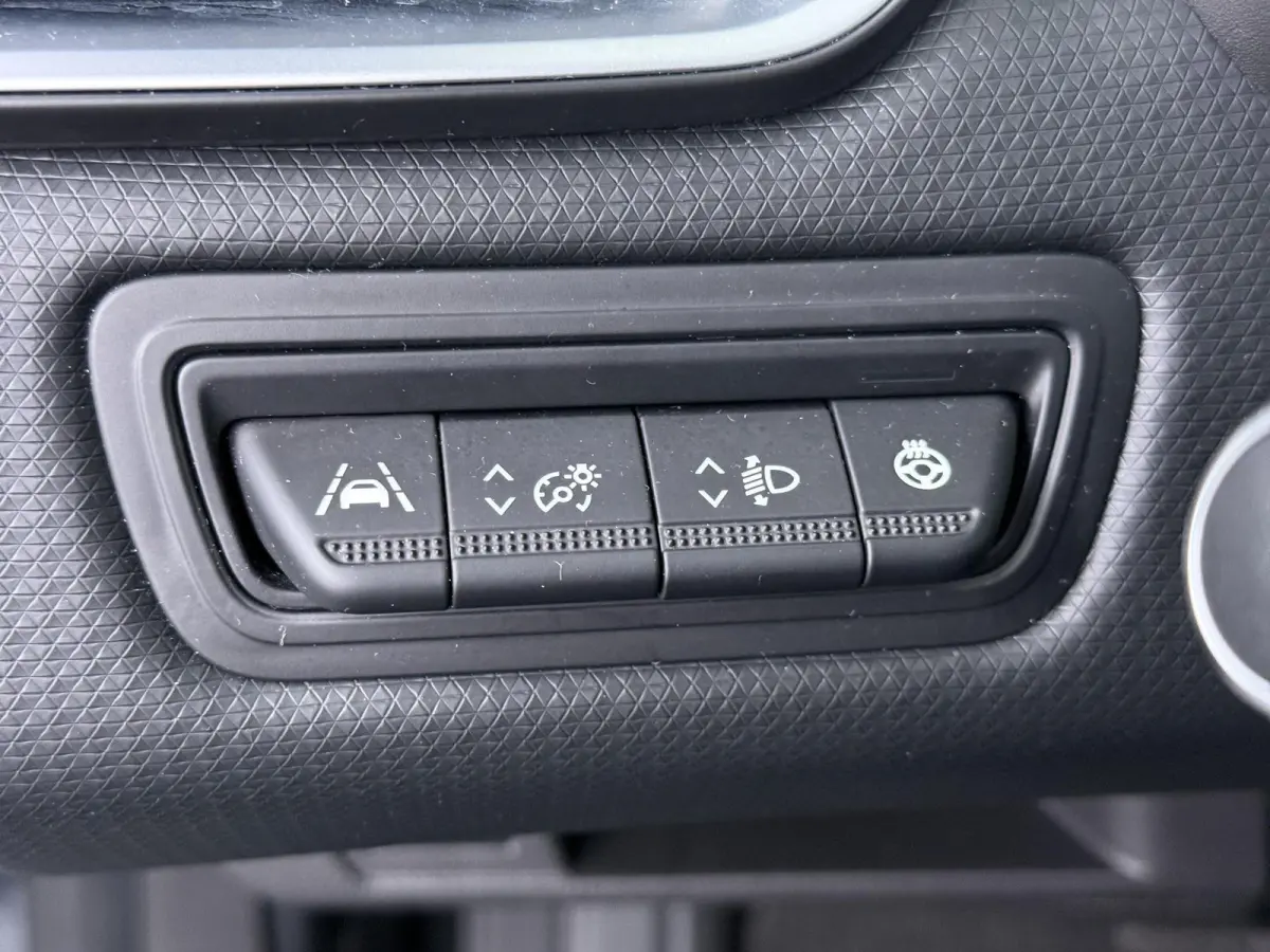 TCe 130 EDC Intens | AUTOMAAT | Stoel- & Stuurverw. | Navigatie |