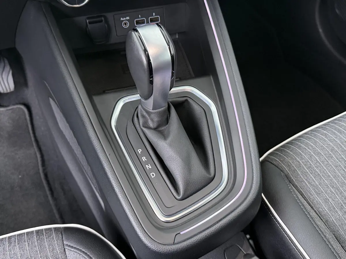 TCe 130 EDC Intens | AUTOMAAT | Stoel- & Stuurverw. | Navigatie |