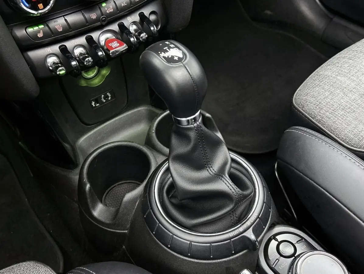 2.0 Cooper S Chili Serious Business | 192PK | PANO | HARMAN/KARDON | STOELVERW | CLIMATE | CRUISE | ETC
