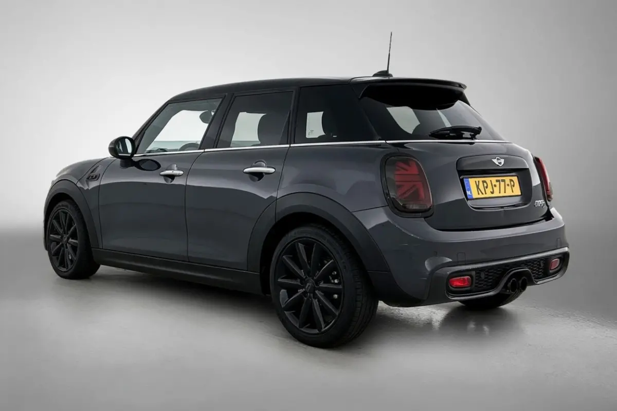 2.0 Cooper S Chili Serious Business | 192PK | PANO | HARMAN/KARDON | STOELVERW | CLIMATE | CRUISE | ETC