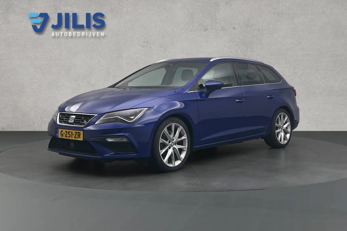 1.5 TSI FR | Half lederen bekleding | Stoelverwarming | Camera
