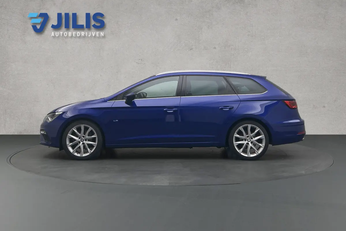 1.5 TSI FR | Half lederen bekleding | Stoelverwarming | Camera