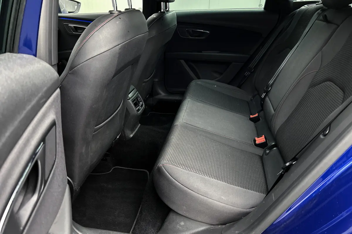 1.5 TSI FR | Half lederen bekleding | Stoelverwarming | Camera