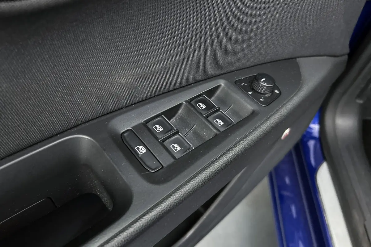 1.5 TSI FR | Half lederen bekleding | Stoelverwarming | Camera