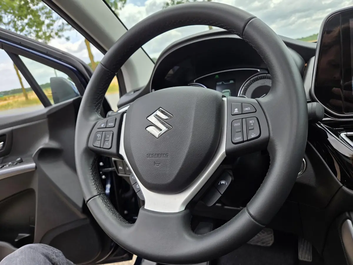 1.5 Hybrid Style Automaat | Trekhaak / 360 / Panorama
