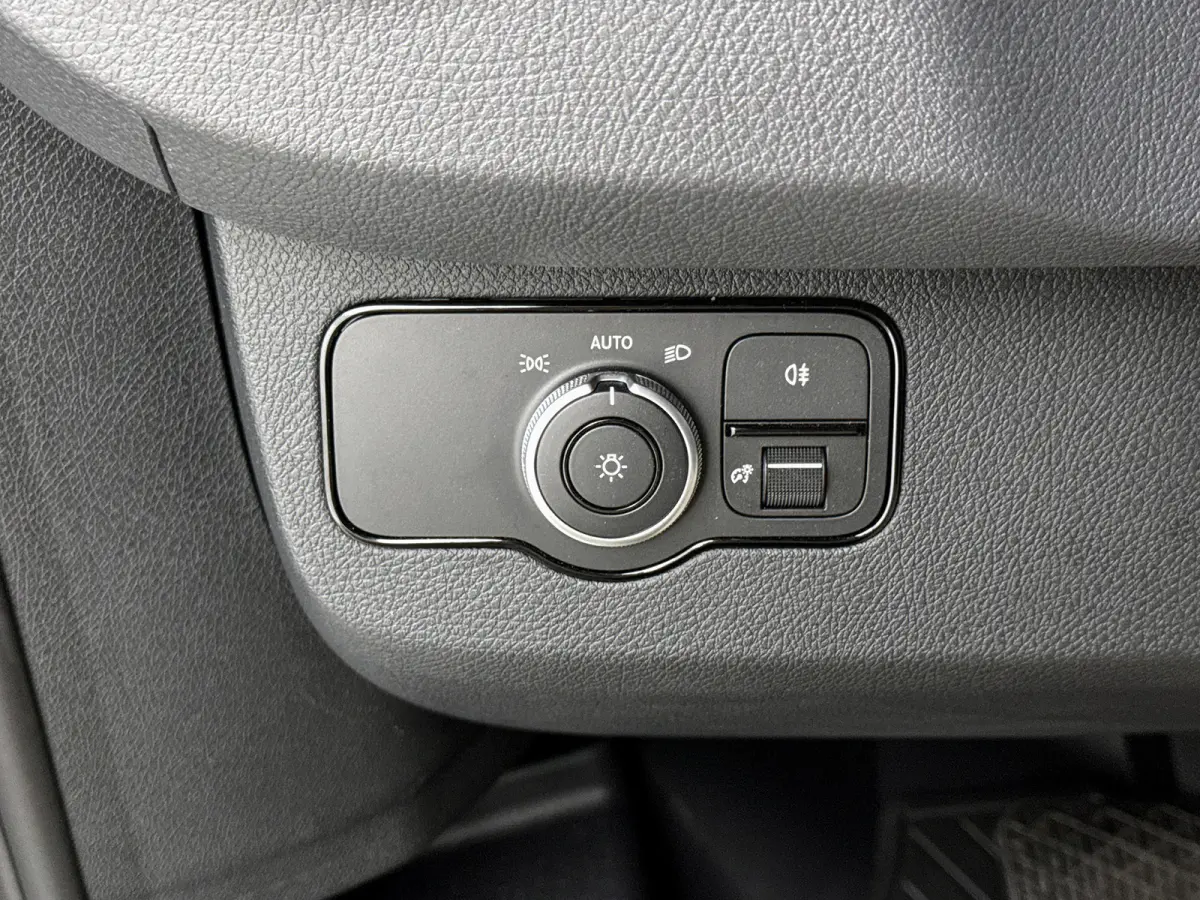 317 1.9 CDI L2H2 Pro 3.5t trekhaak Navigatie Betimmering Camera + sensoren 24 Maanden Certified Garantie