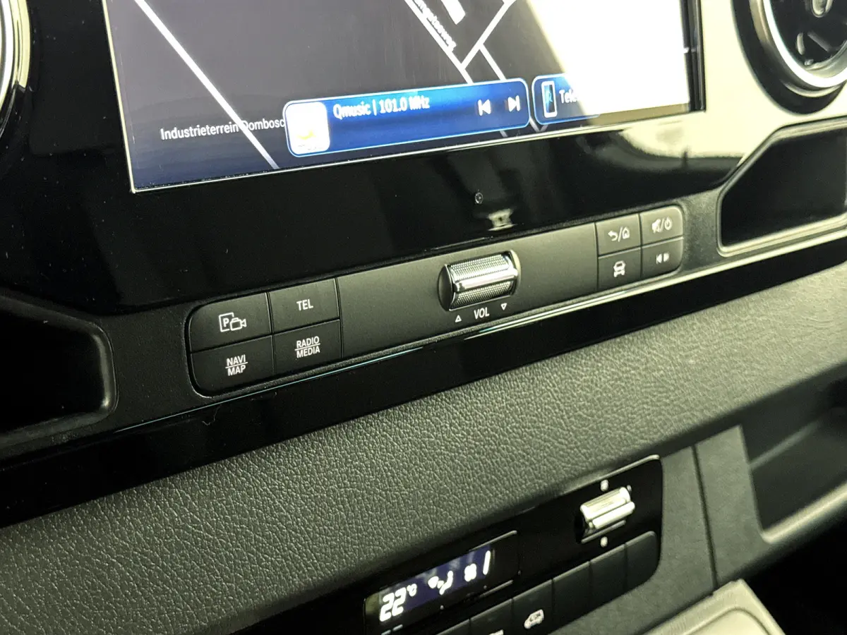 317 1.9 CDI L2H2 Pro 3.5t trekhaak Navigatie Betimmering Camera + sensoren 24 Maanden Certified Garantie