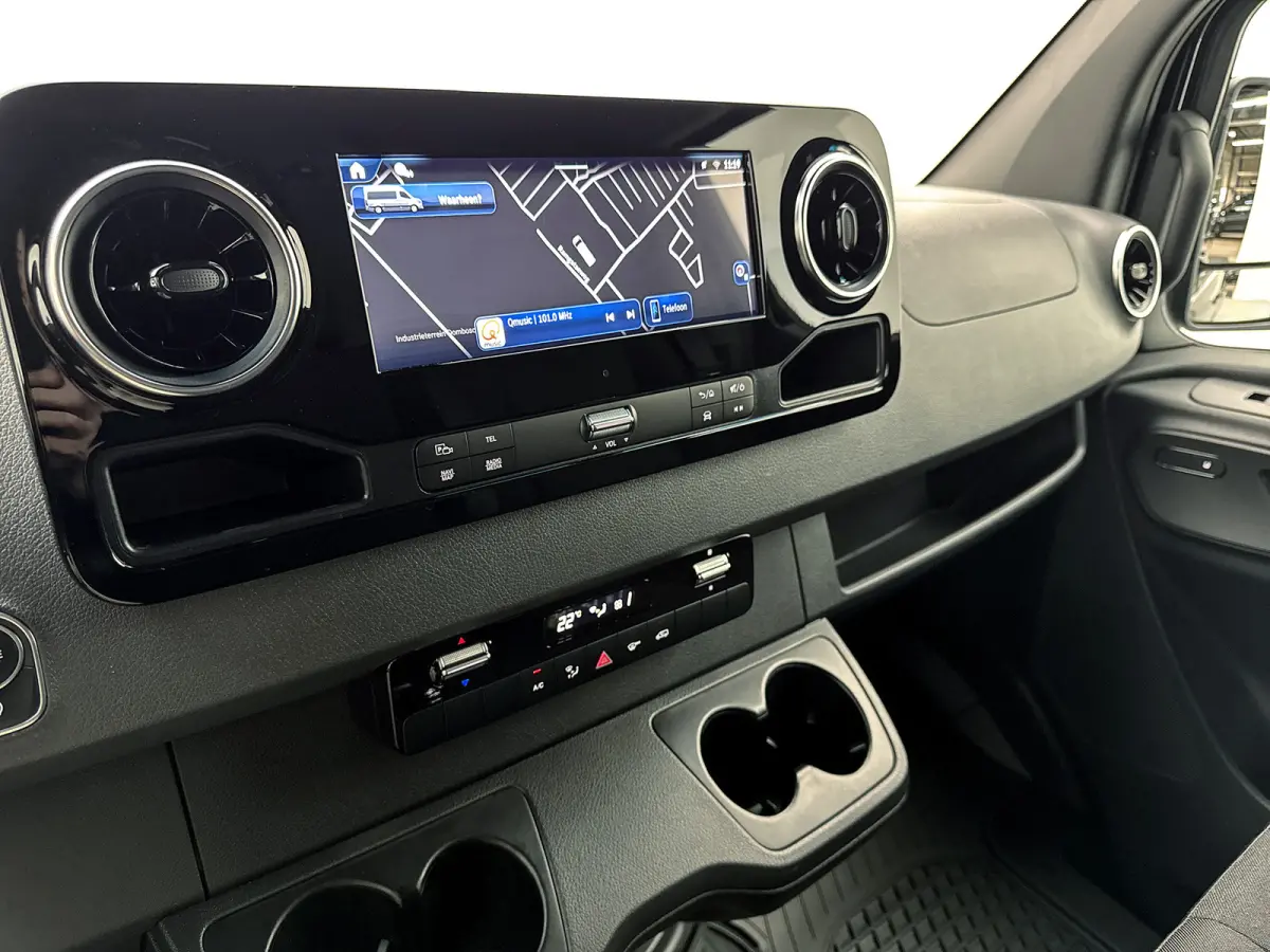 317 1.9 CDI L2H2 Pro 3.5t trekhaak Navigatie Betimmering Camera + sensoren 24 Maanden Certified Garantie