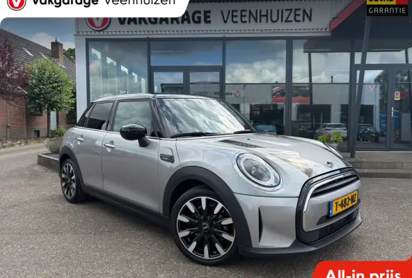 1.5 Cooper Camden Edition|Rijklaar prijs|Camera|Carplay|Stoelverw.|Navi|Cruise|