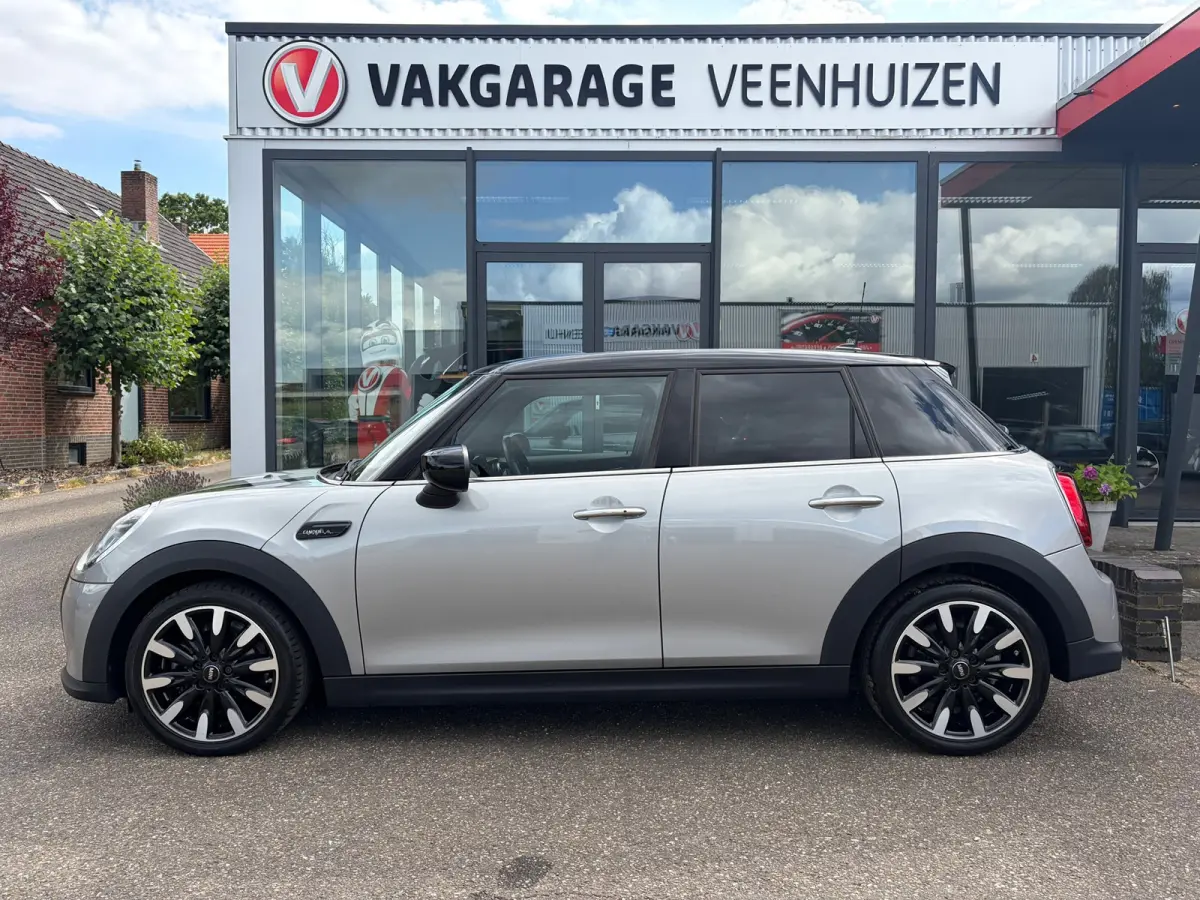 1.5 Cooper Camden Edition|Rijklaar prijs|Camera|Carplay|Stoelverw.|Navi|Cruise|