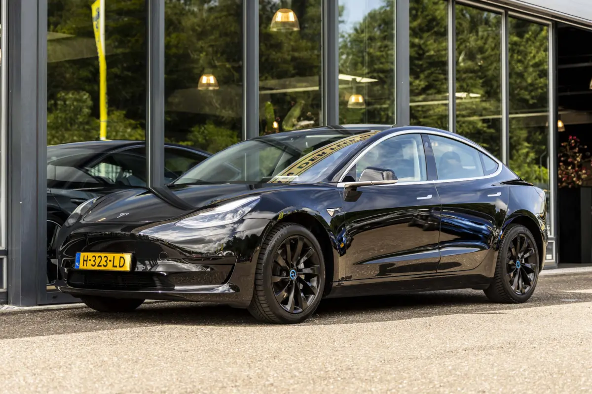 Standard RWD Plus 60 kWh SOH 87.2%