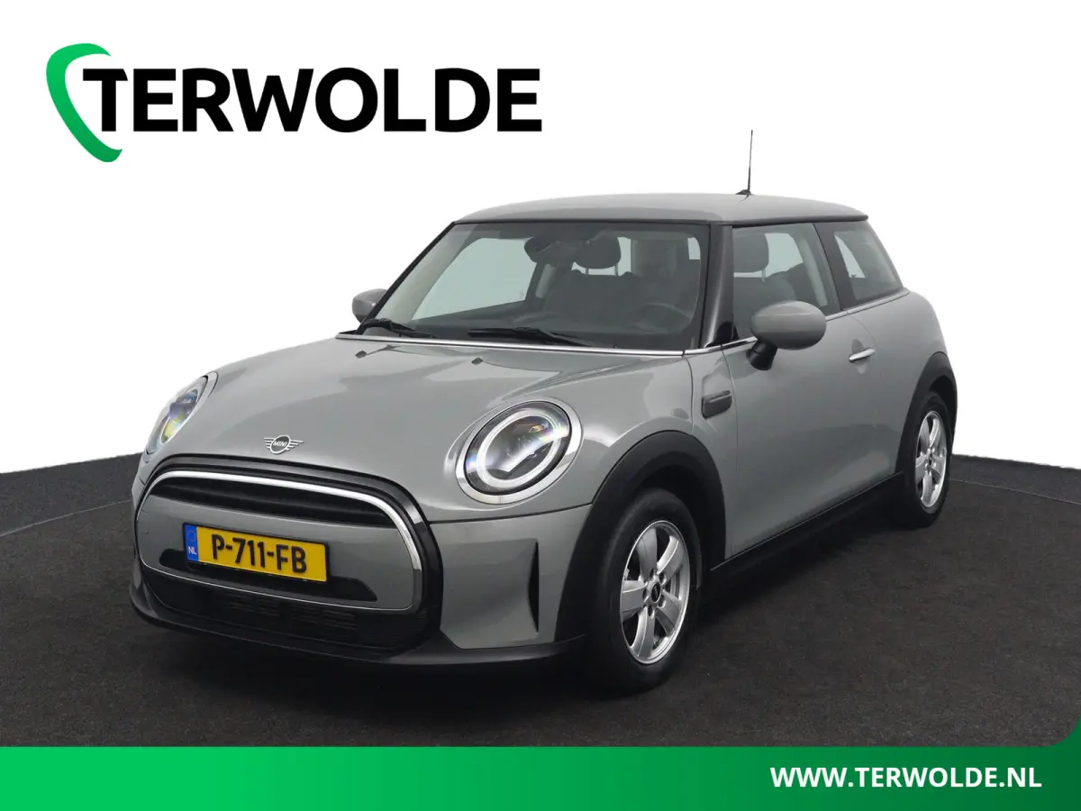 One 1.5 Business Edition | Navigatie | Sportstoelen | 1e Eigenaar | 47.721 km |